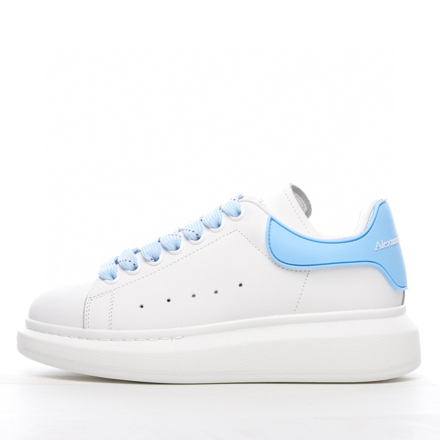 Popular Sneaker White Casual
