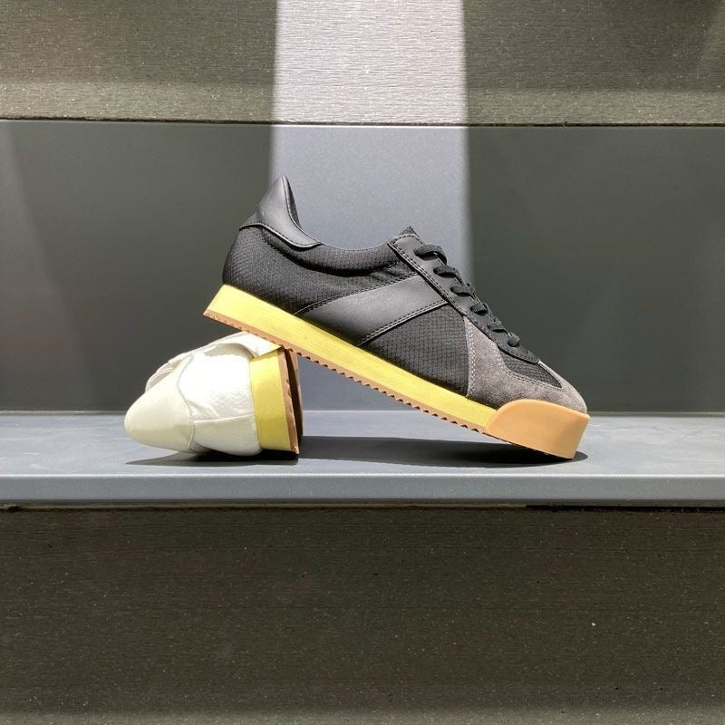 Ultra-light Raise The Bottom Sneaker